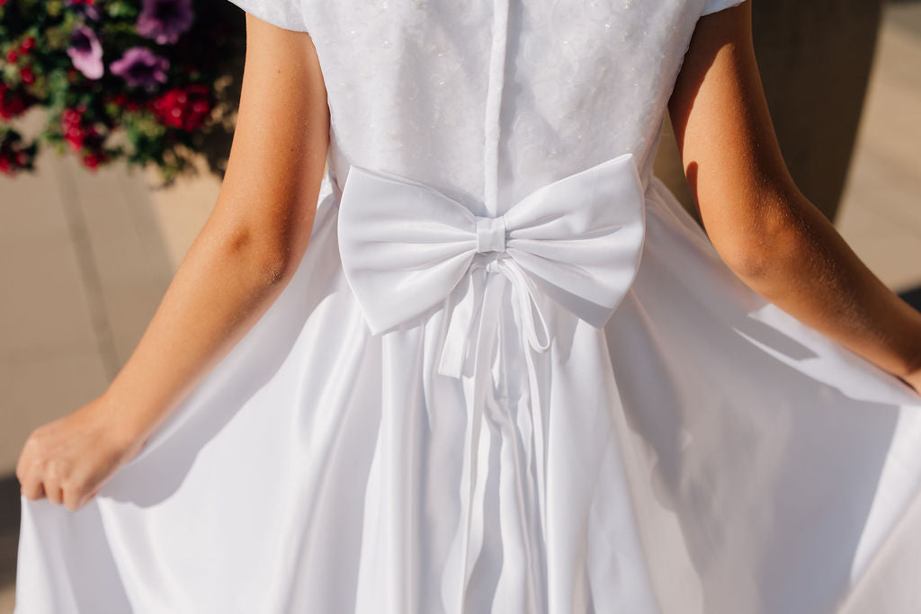 white baptism dress for women Lace matching mommy aand me outfits are made of satin and embroidery on tulle Ivie LDS Baptism Dress |