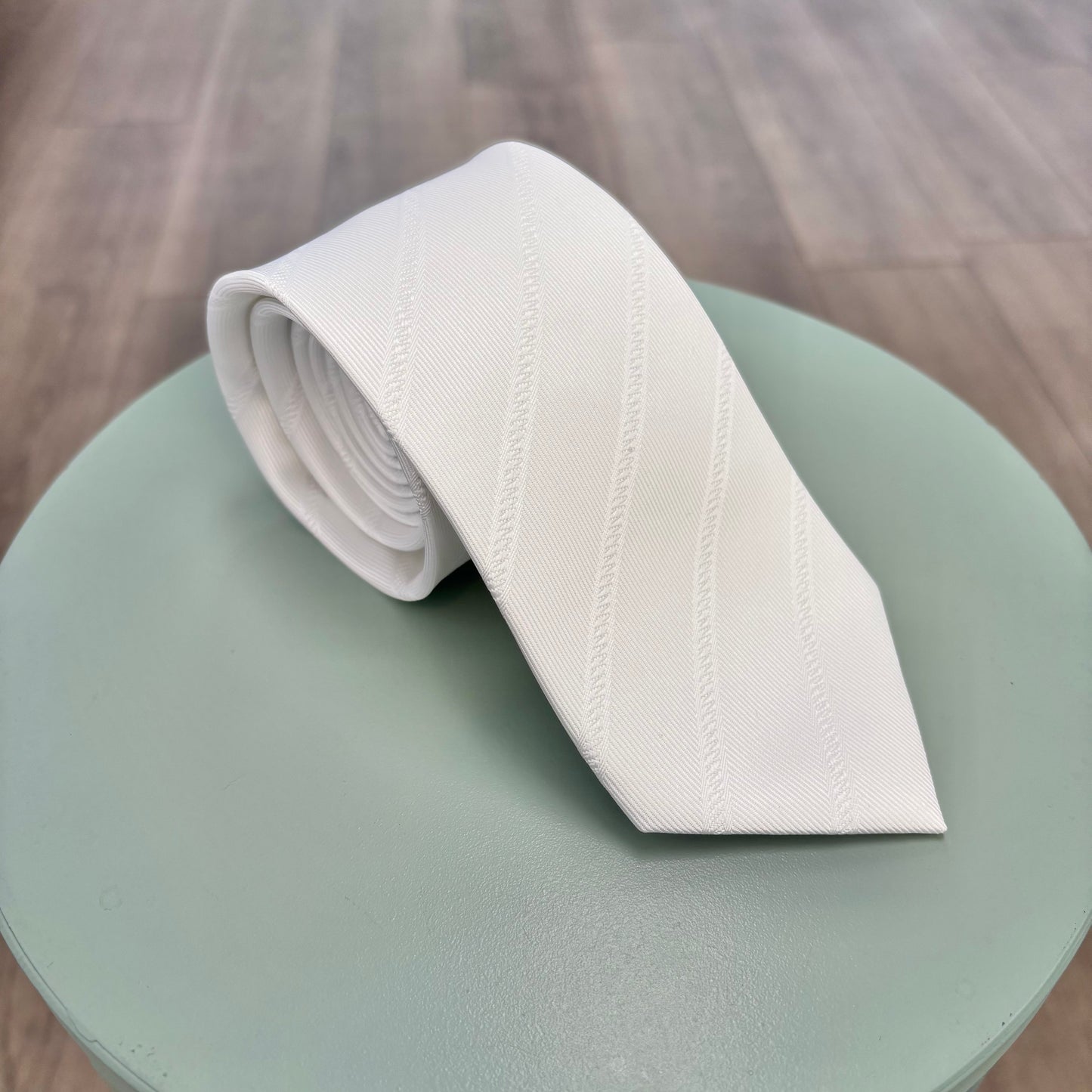 White Temple Tie - Striped