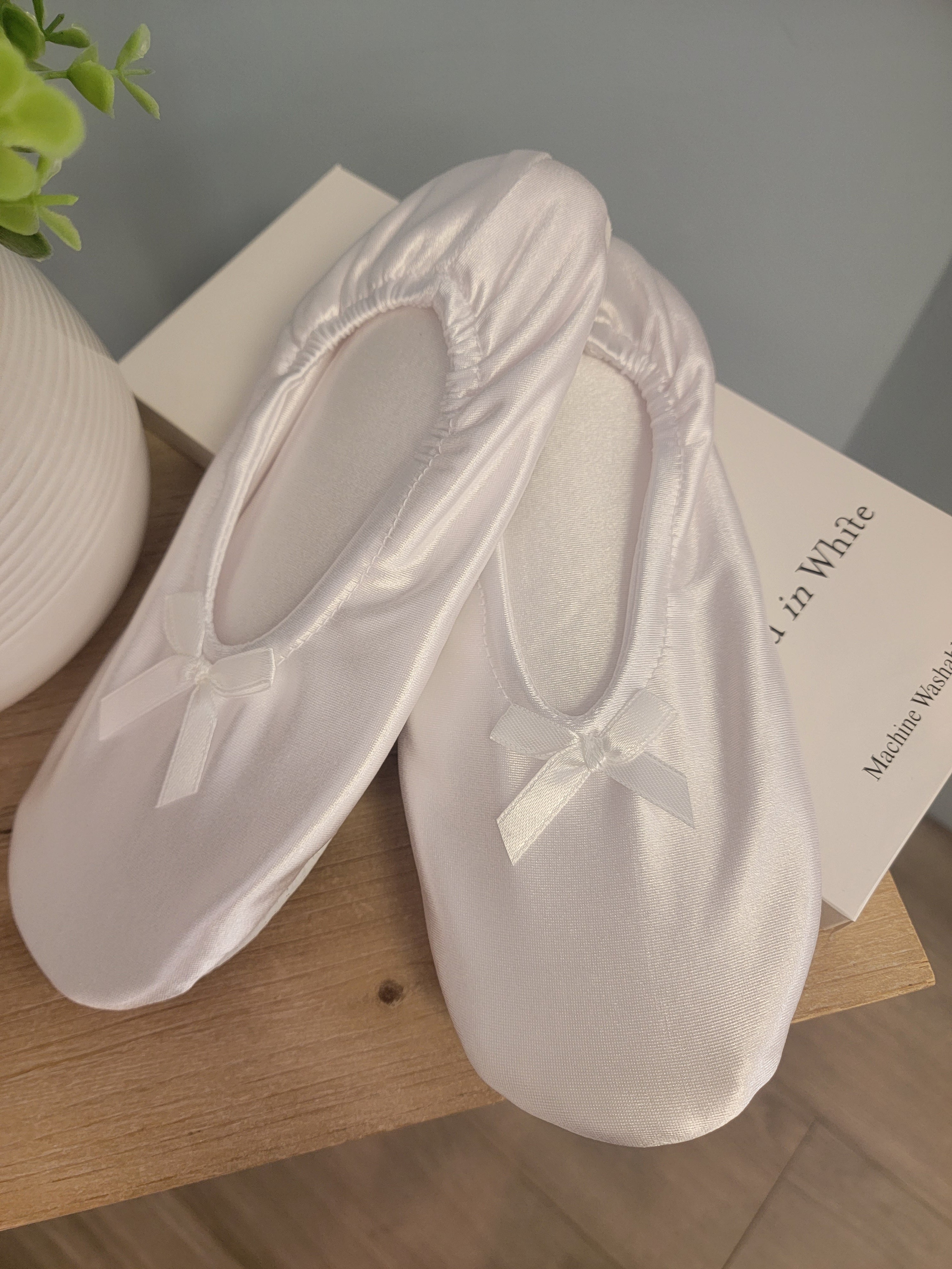 Isotoner satin slippers hot sale